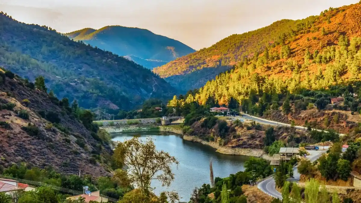 Troodos Dağları Gezi Rehberi